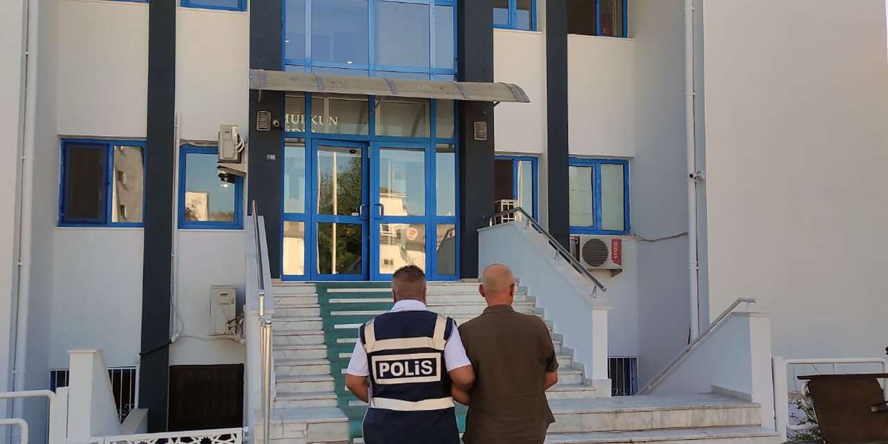 Tam 297 Yıl Hapis Cezasıyla Aranıyordu! Kaçak Rekortmen Muğla'da Yakalandı