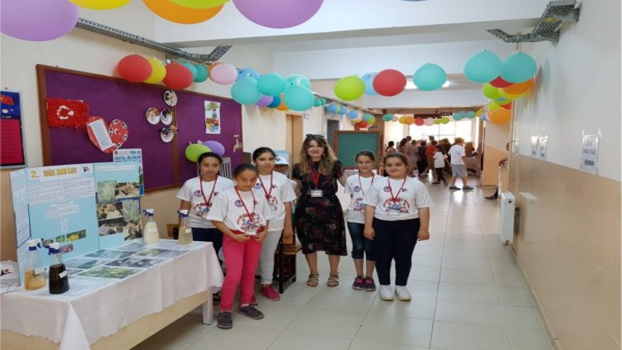 Öğrenciler eserleriyle takdir topladılar