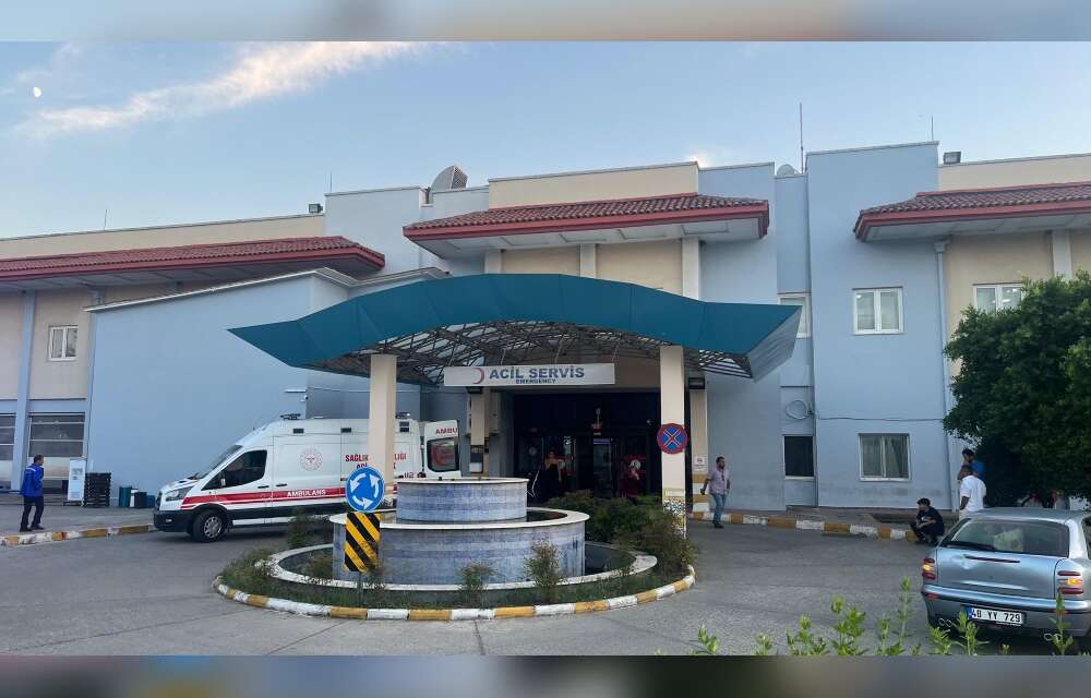 Muğla’da Feci Kaza: İki Otomobil Çarpıştı, 5 Kişi Hastanelik Oldu