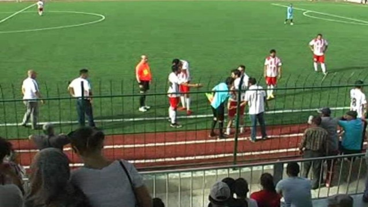 Antrenörden hakeme öfke