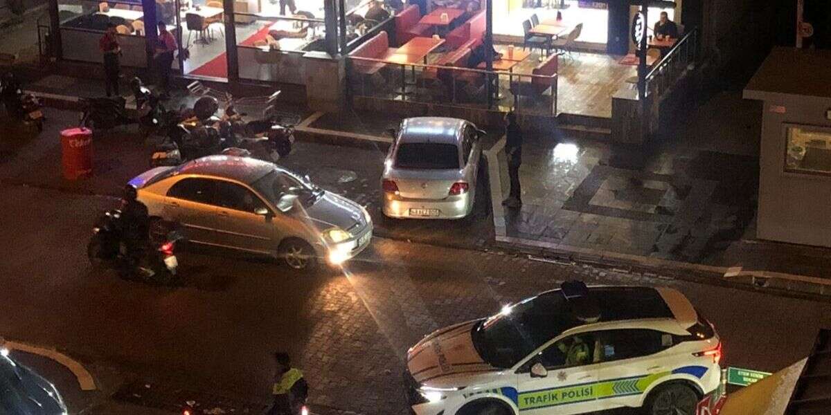 Menteşe’de Doğalgaz Paniği: Sokak Trafiğe Kapatıldı