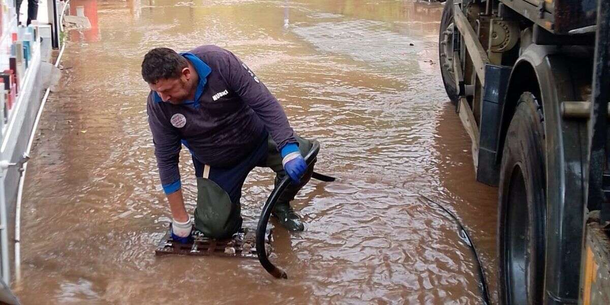 Muğla’da Yağmur Mesaisi: MUSKİ Taşkınlara Karşı Sahada