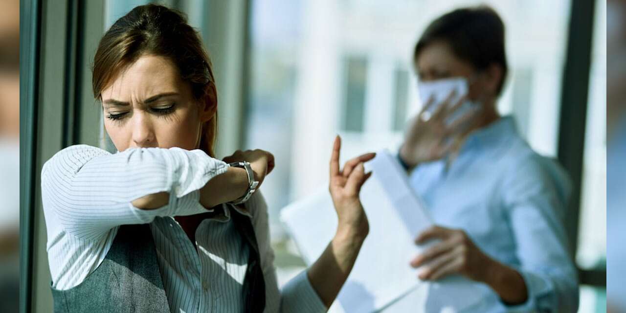 Türkiye’de COVID-19 Vaka Sayısında Yüzde 80’lik Artış Yaşanıyor: Belirtiler Neler?