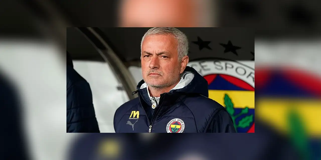 Mourinho Ortalığı Karıştırdı: Sahadaki Hareketleri Gündem Oldu
