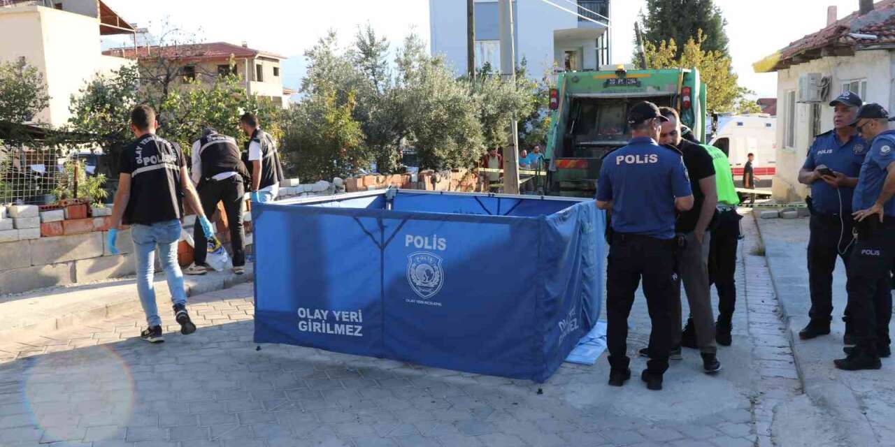 Bahçesinden Evine Dönemedi: Çöp Kamyonu Altında Ezilerek Can Verdi