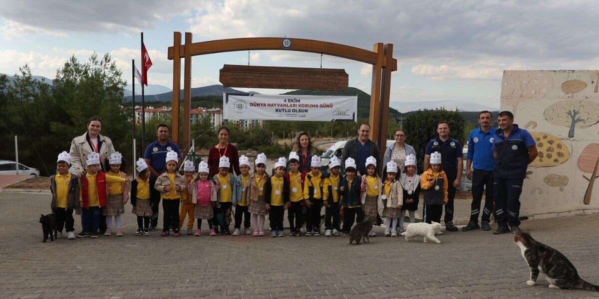 Muğla’da Minik Yürekler Can Dostlarla Buluştu
