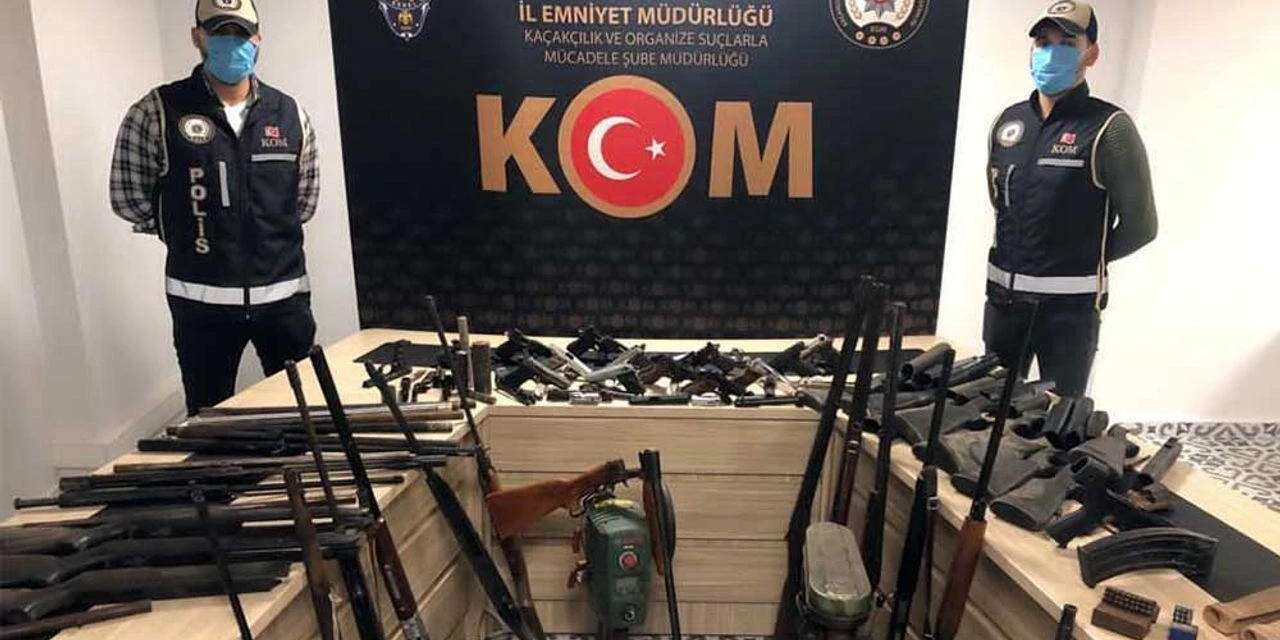 Muğla KOM Ekipleri Eylül Ayında Suç Ağlarına Büyük Darbe Vurdu: Milyonluk Vergi Kaybı Engellendi