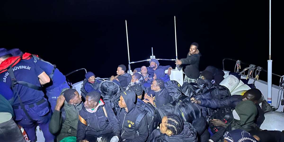 Fethiye Açıklarında 46 Düzensiz Göçmen Yakalandı