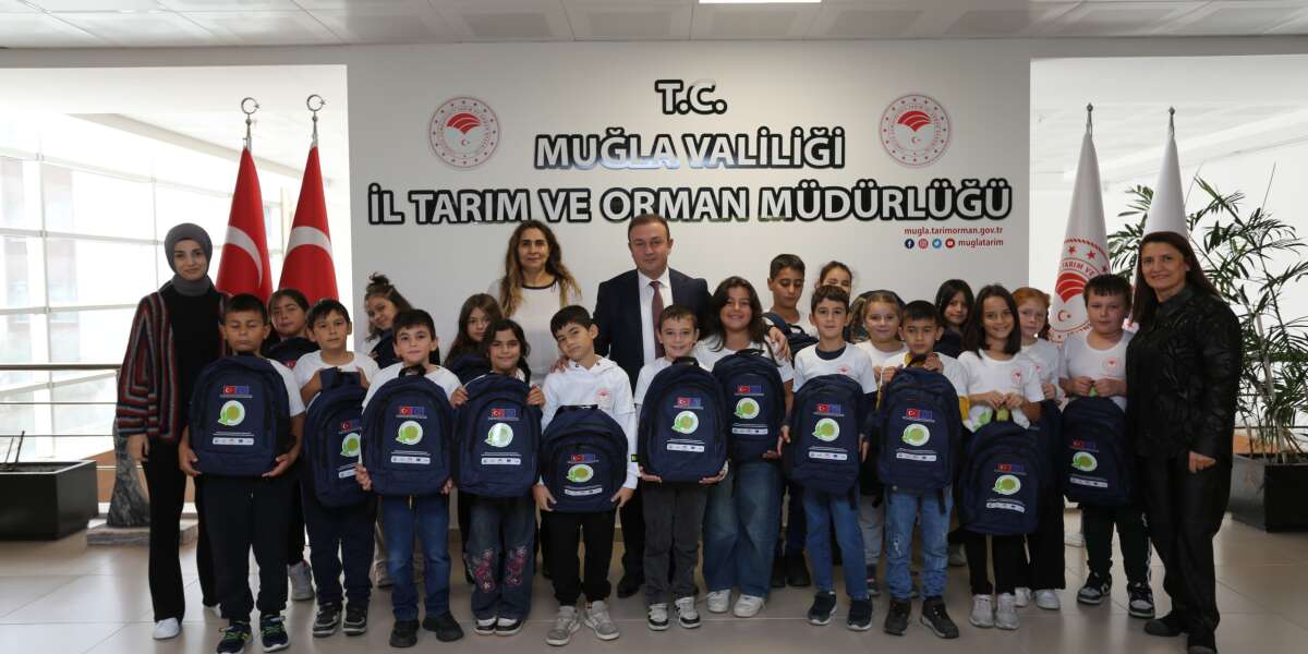 Muğla’da Lider Çocuk Tarım Kampı Sona Erdi: Minik Öğrenciler Tarım ve Kooperatifçiliği Eğlenerek Öğrendi