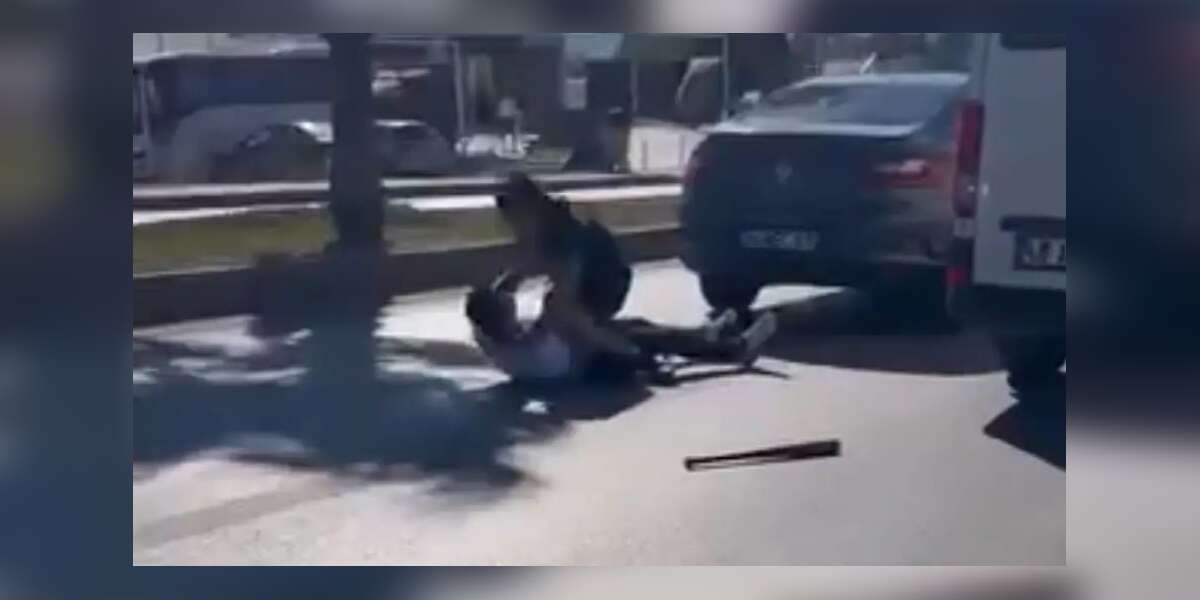 Muğla'da Trafikte Sopalı Yumruklu Kavga