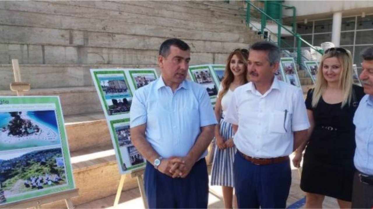 “Okuyorum, Bilgi Denizinde Yüzüyorum”