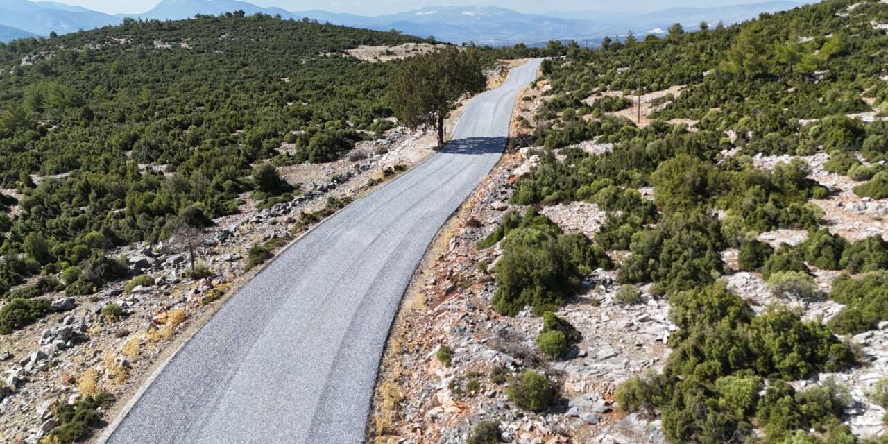 Muğla Büyükşehir’den Kırsala Dev Hizmet: Menteşe’de Yol Konforu Artıyor
