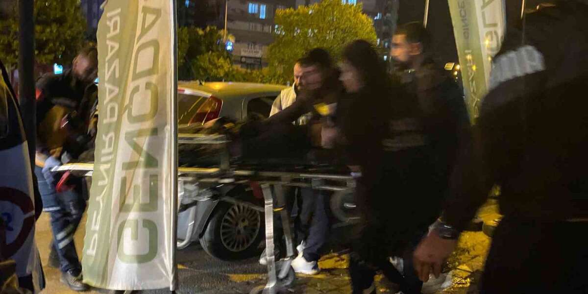 Kahvehanedeki Tartışma Bıçaklı Kavgaya Dönüştü: 1 Yaralı