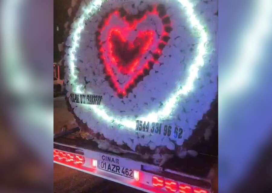 “İyi ki Doğdun Sevgilim” Sürprizi Pahalıya Patladı