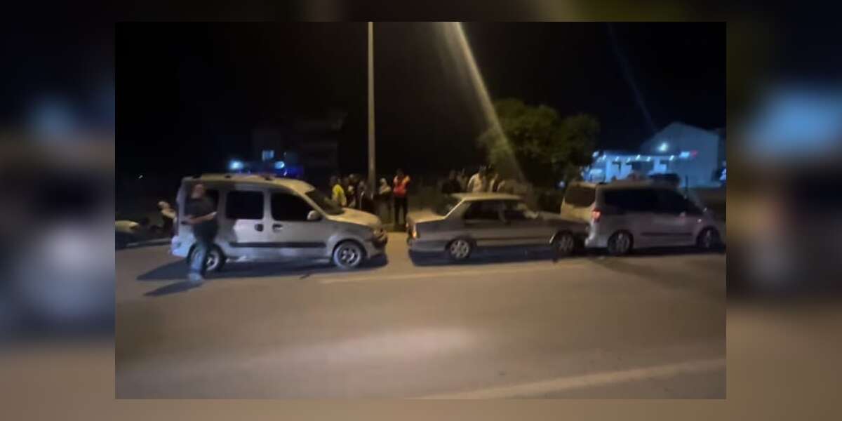 Muğla'da Zincirleme Kaza,  12 Araç Birbirine Girdi