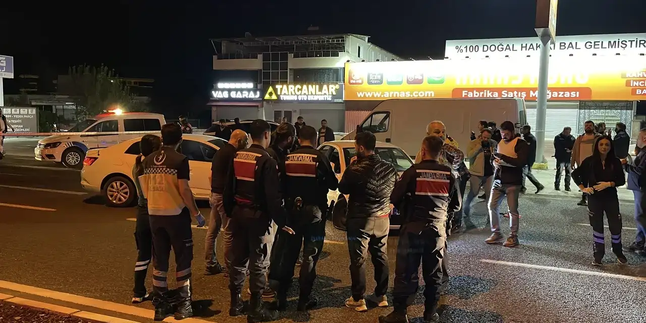 Cezaevi Firarisi İki Kişiyi Öldürdü, Polisle Girdiği Çatışmada Öldü