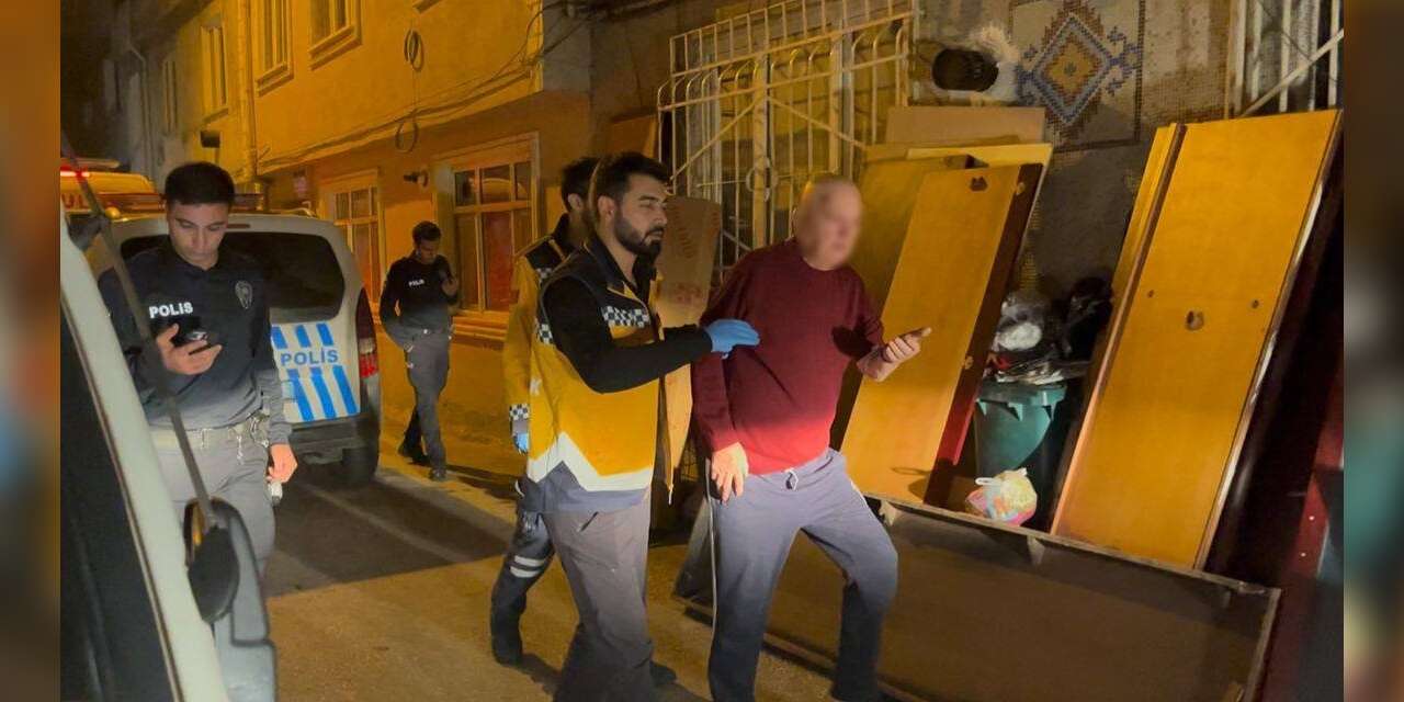 80 Yaşındaki 3 Arkadaşın Alkol Gecesi Acilde Bitti