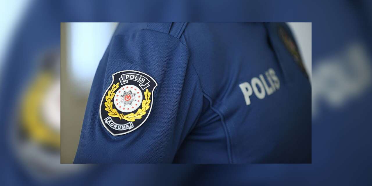 Polis Memuru Evinde Beylik Tabancasıyla Hayatına Son Verdi