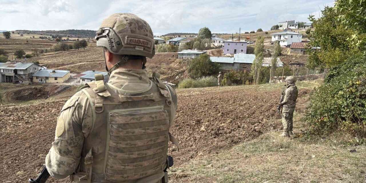 Komşusunu Öldüren Zanlı Teslim Ol Çağrısına Ateşle Karşılık Verdi