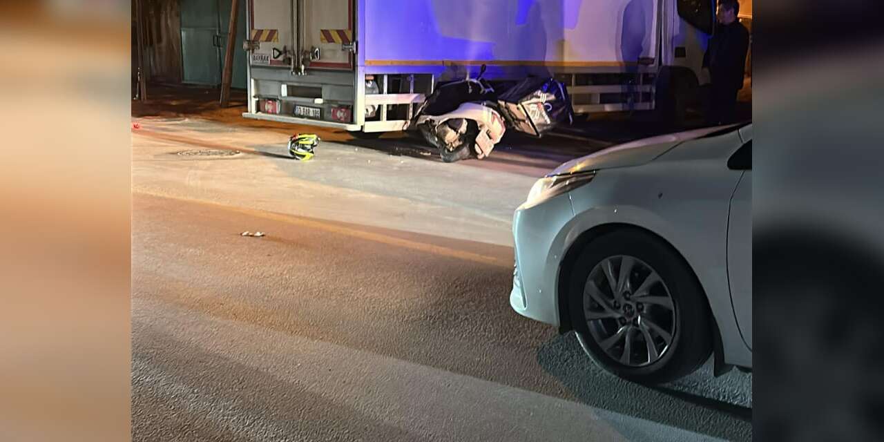 Muğla’da Kamyon ile Motosiklet Çarpıştı