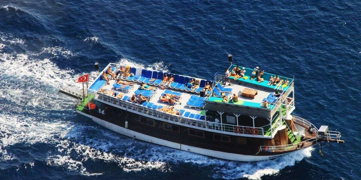 Muğla 9 Ayda 3 Milyon 37 Bin Yabancı Turisti Ağırladı