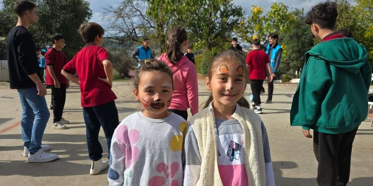 Muğla'da 'Merkezim Her Yerde' Projesiyle Köy Okuluna Neşe Geldi