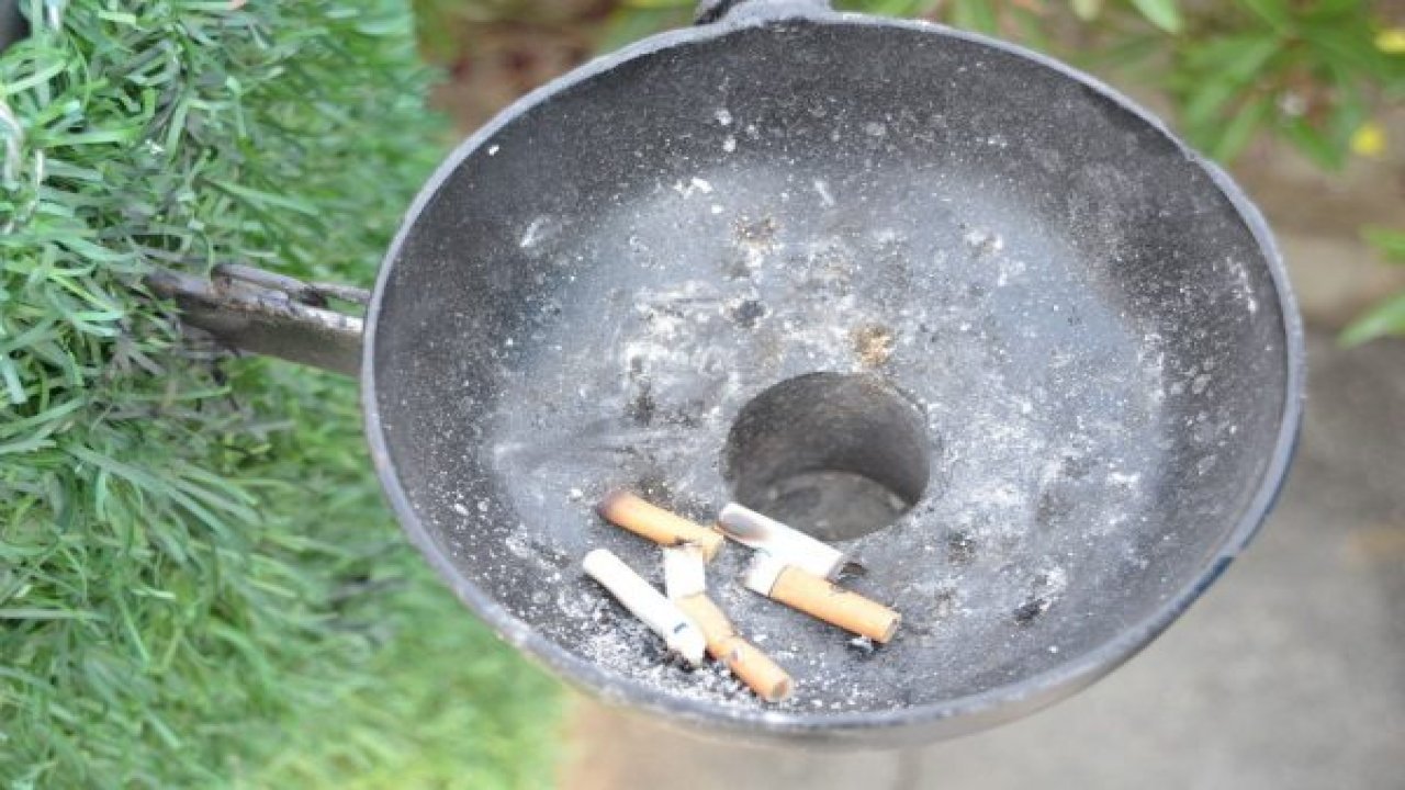 İzmarit kirliliğine dikkat çekildi