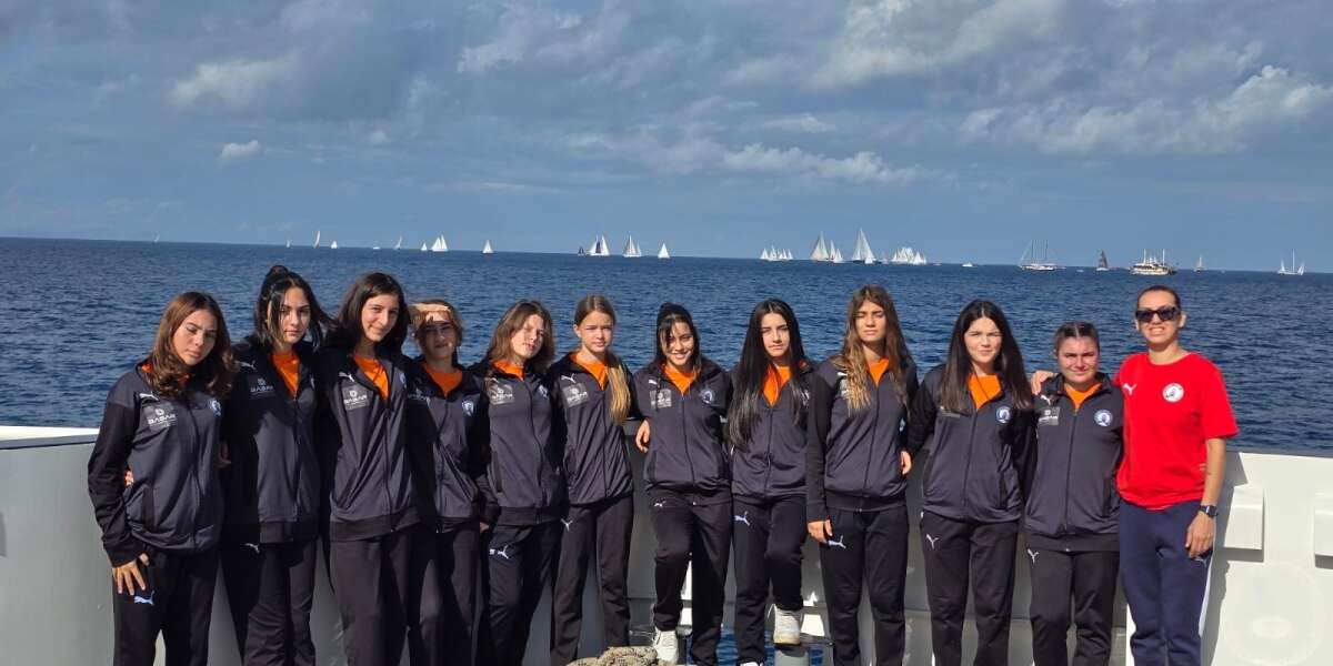 Bodrum'da Denizin Kızları Rüzgarla Yarıştı: Yalıkavak’ın Şampiyon Kızları The Bodrum Cup’ta