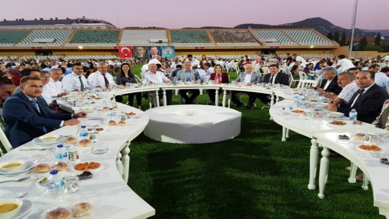 AK Parti’den 4 bin kişilik iftar yemeği