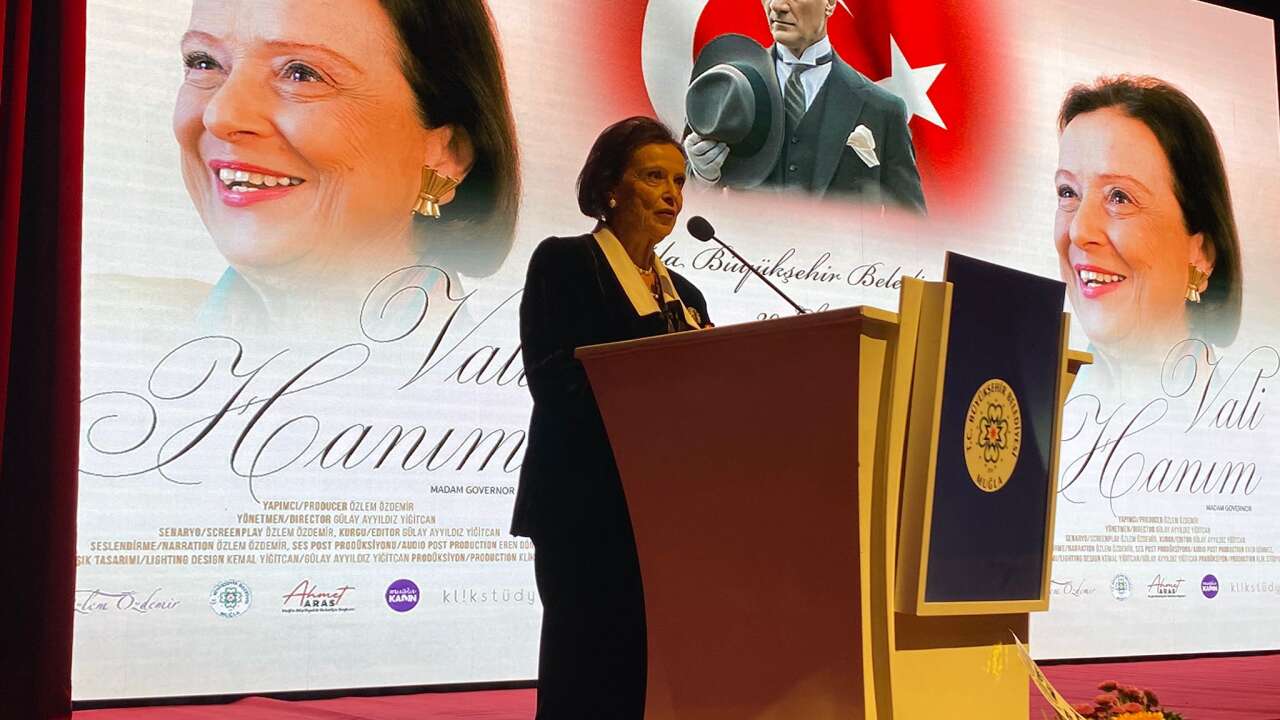 Türkiye’nin ve Muğla’nın İlk Kadın Valisi Lale Aytaman’ın Belgeseli Büyük İlgi Gördü