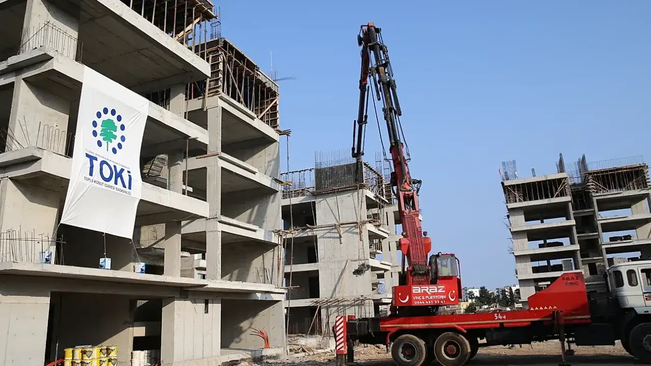 Eşler Ayrı Ayrı TOKİ Sosyal Konut Başvurusu Yapabilir mi? İşte Şartlar ve Detaylar