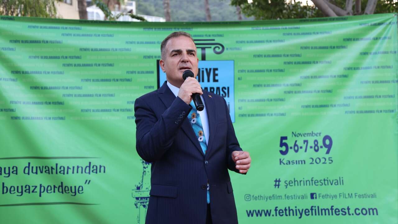 Vali Dr. İdris Akbıyık 3. Fethiye Uluslararası Film Festivali Açılışına Katıldı