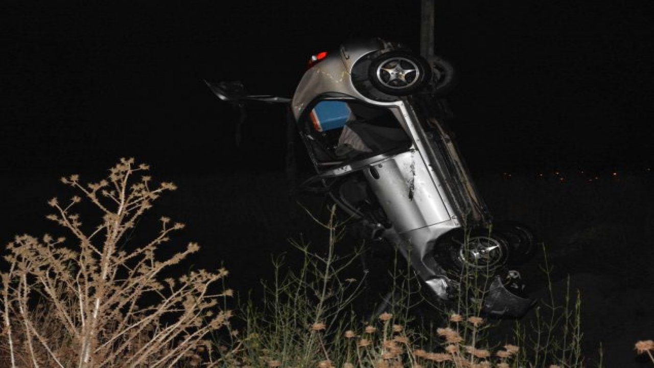 Otomobil su kanalına devrildi