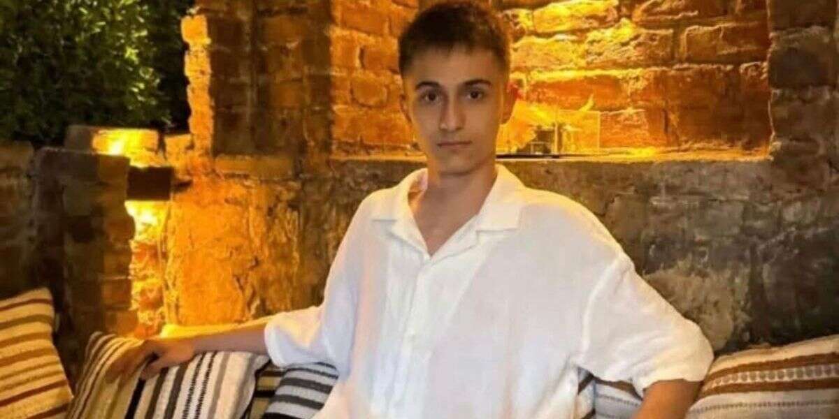 Motosiklet Kazasında Hayatını Kaybeden 19 Yaşındaki Genç Toprağa Verildi