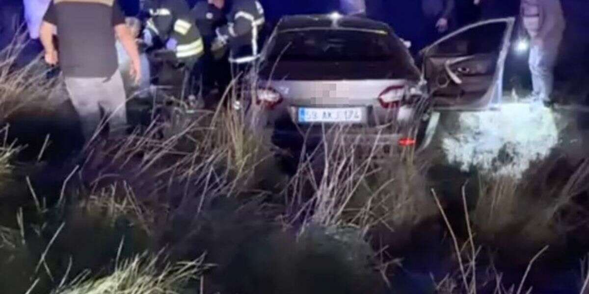 Otomobil Şarampole Yuvarlandı: 1 Ölü, 1 Yaralı