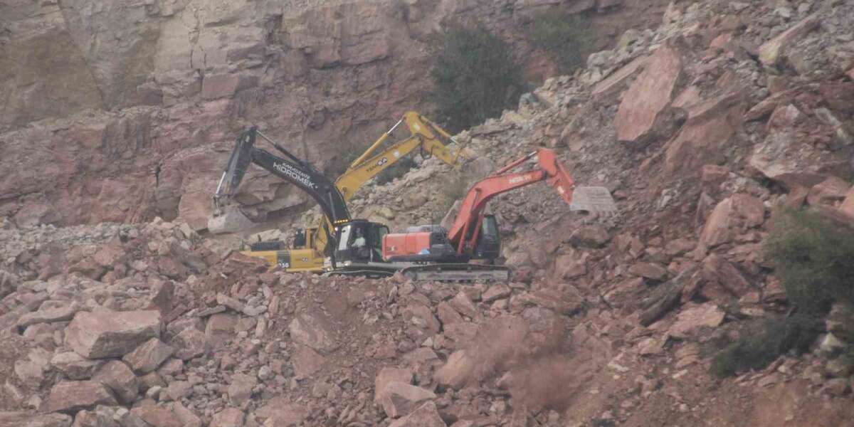 Maden Ocağındaki Göçükte Hayatını Kaybeden Kamyon Şoförünün Cenazesine Ulaşıldı