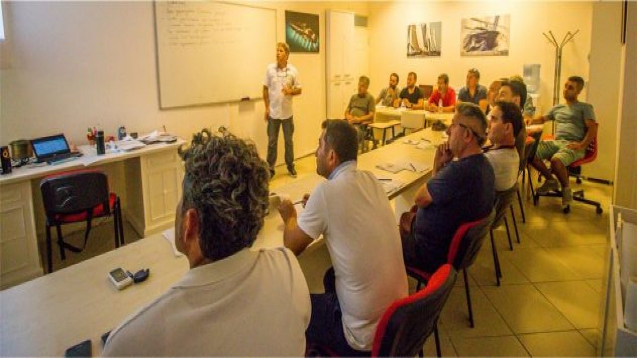 Mavi Dalga Eğitimleri Hız Kazandı