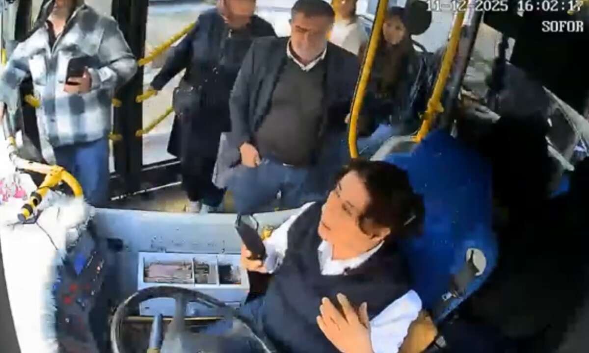 Yol Verme Tartışması Kadın Otobüs Şoförünü Korkuttu