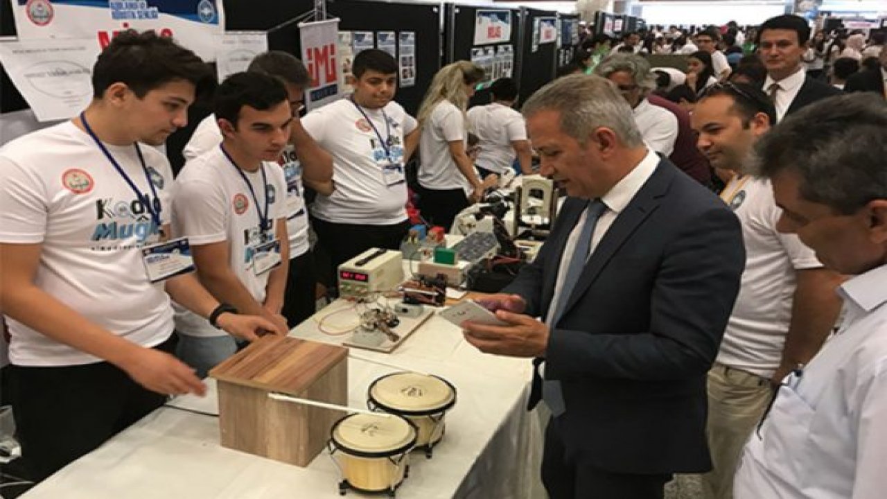 Robotik Şenliği’ne büyük ilgi