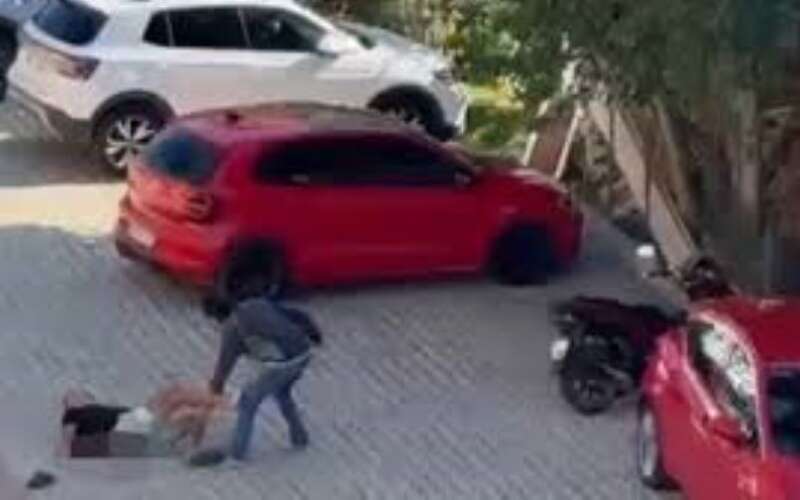 Annesiyle İlişki Yaşadığını Öne Sürdüğü Adamı Sokak Ortasında *ldürdü