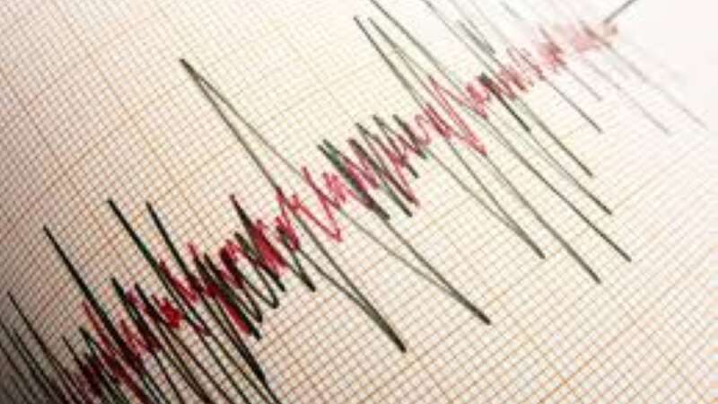 Ege'de 7 km Derinlikte  Deprem