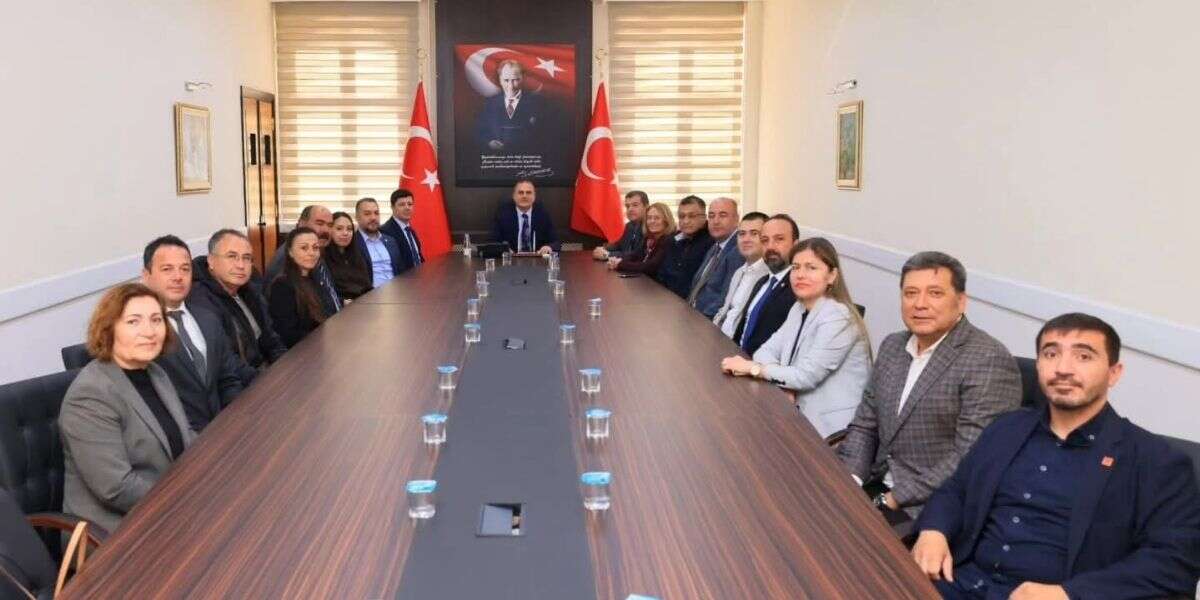 CHP İl Başkanı Nail Kızıl ve Yönetiminden Muğla Valisi’ne Ziyaret