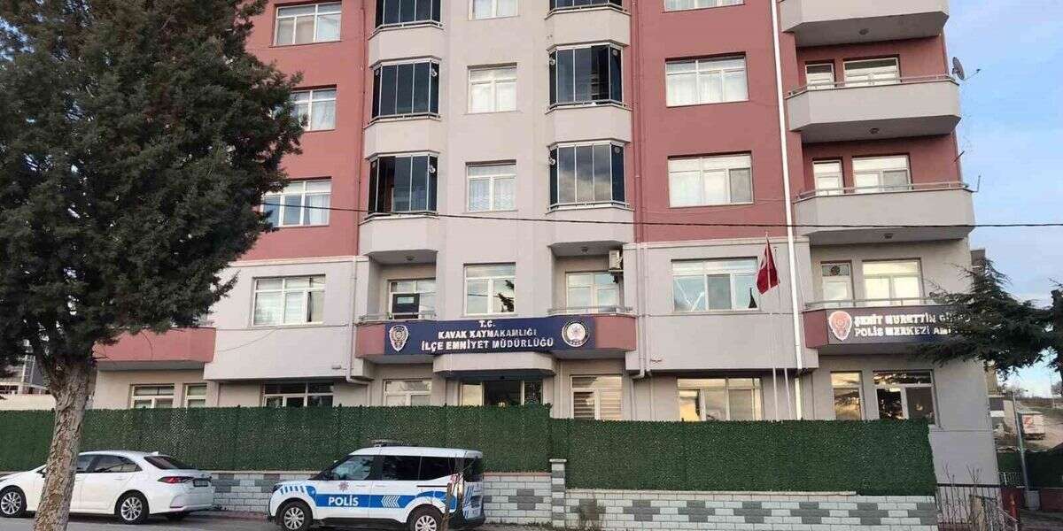 2 Çocuk Babası Polis Memuru Kendini Vurarak Yaşamını Yitirdi