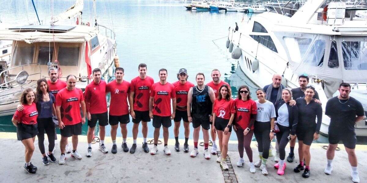 Başkan Mandalinci, Bitez’de Düzenlenen Sabah Koşusuna Katıldı