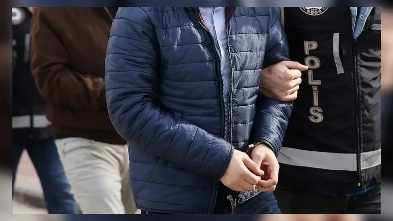 FETÖ Soruşturması: İlçe Milli Eğitim Müdürlüğü Şube Müdürü Tutuklandı