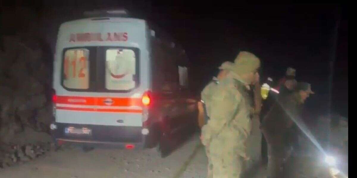 Devrilen Kamyonun Sürücüsü Hayatını Kaybetti