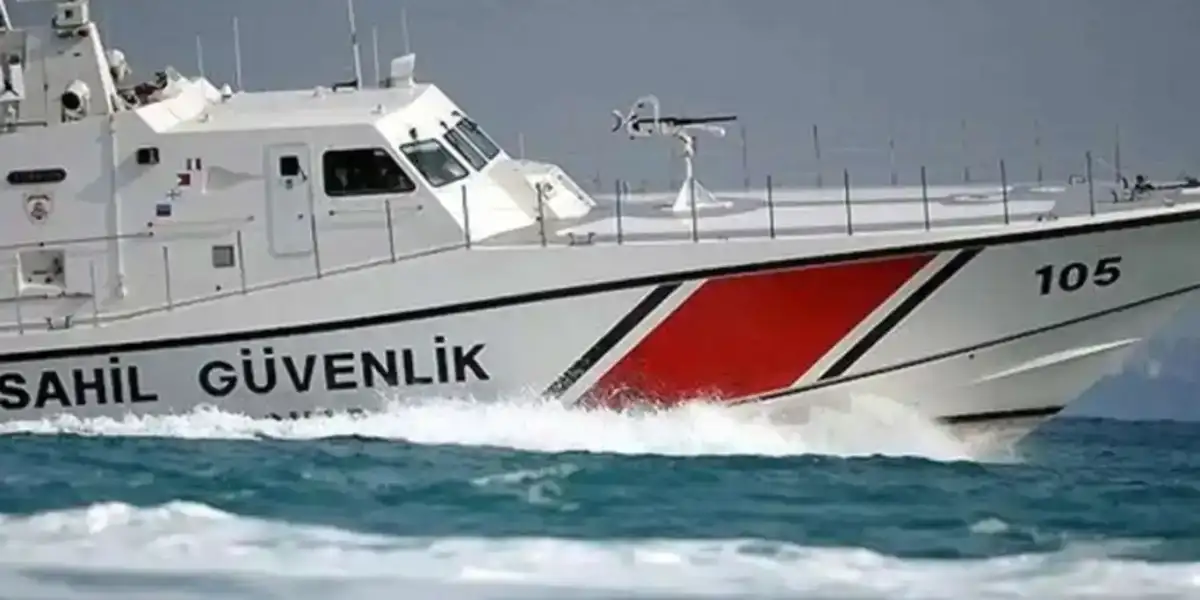 Göçmenleri Taşıyan Bot Su Aldı: 17 Kurtarıldı, 1 Ölü, 1 Kayıp