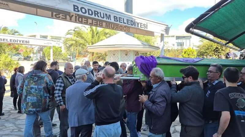 Ölümüyle Bodrum'u Yasa Boğdu, Ayşe Tan İskender Son Yolculuğuna Uğurlandı