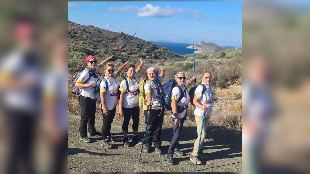 Datça’dan Knidos’a Kadınlar Doğa Yürüyüşü Tamamladı