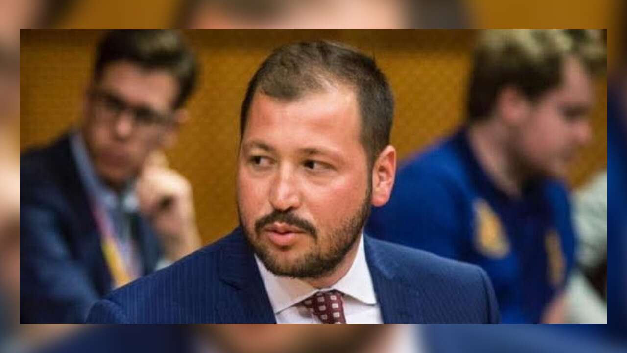 AK Parti Muğla Teşkilatında Peş Peşe İstifalar: Üç İlçe Başkanı Görevden Ayrıldı